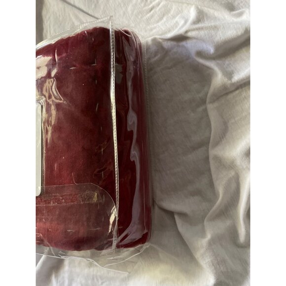 Pottery Barn King Velvet Box Stitch Sham Pillow Christmas Red Holiday - Picture 9 of 14